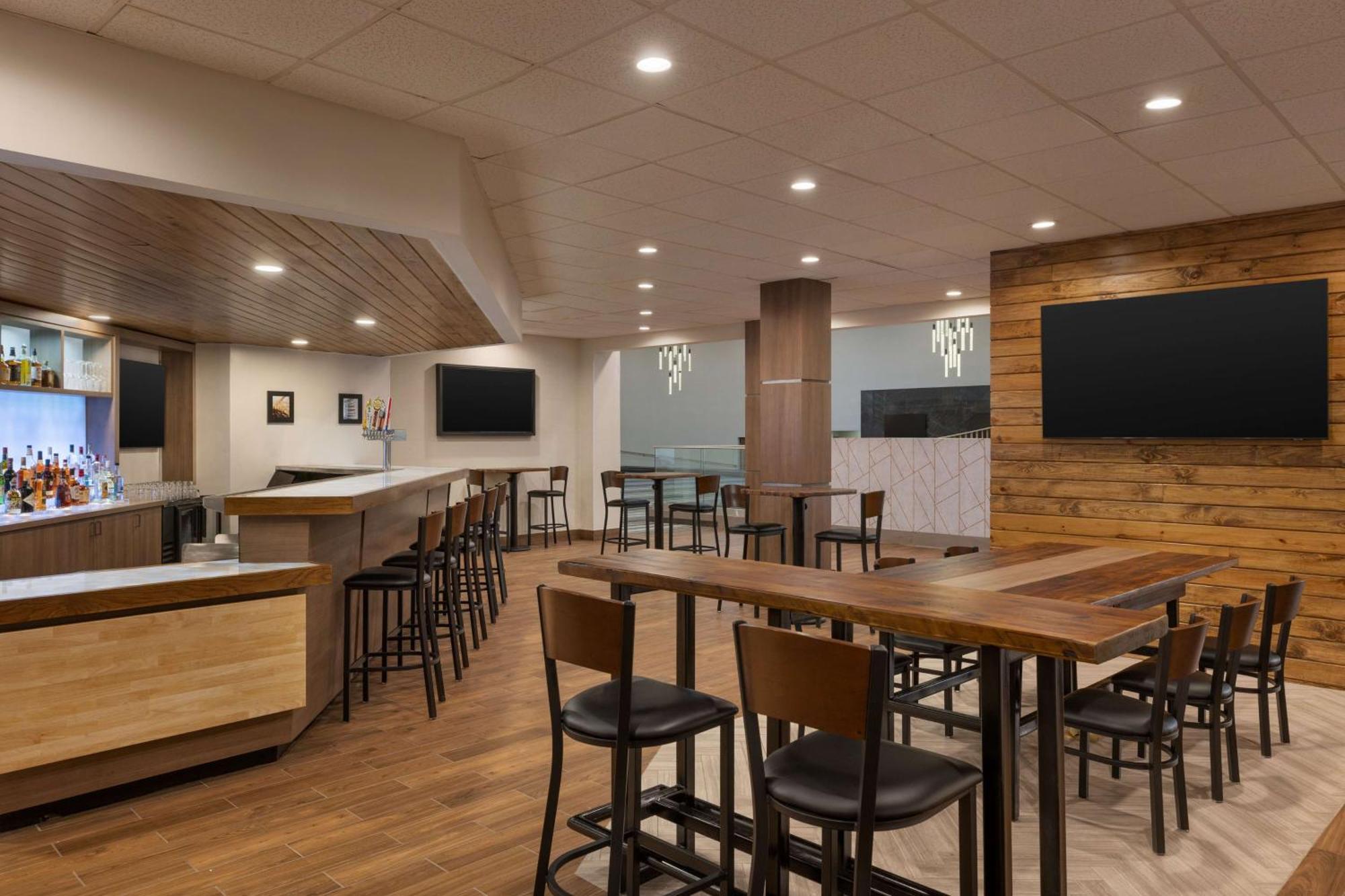 Doubletree By Hilton Fort Worth South Luaran gambar
