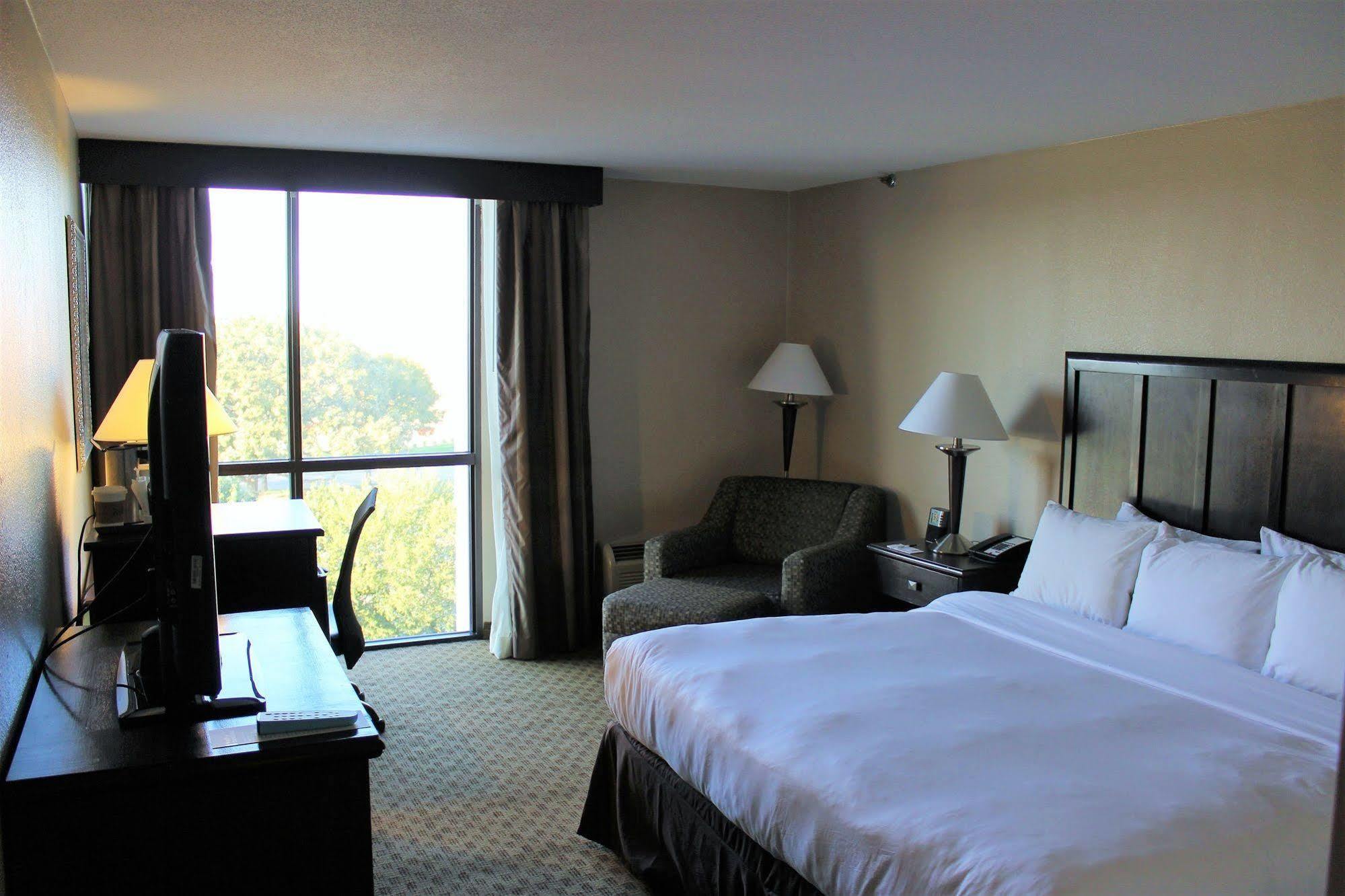 Doubletree By Hilton Fort Worth South Luaran gambar