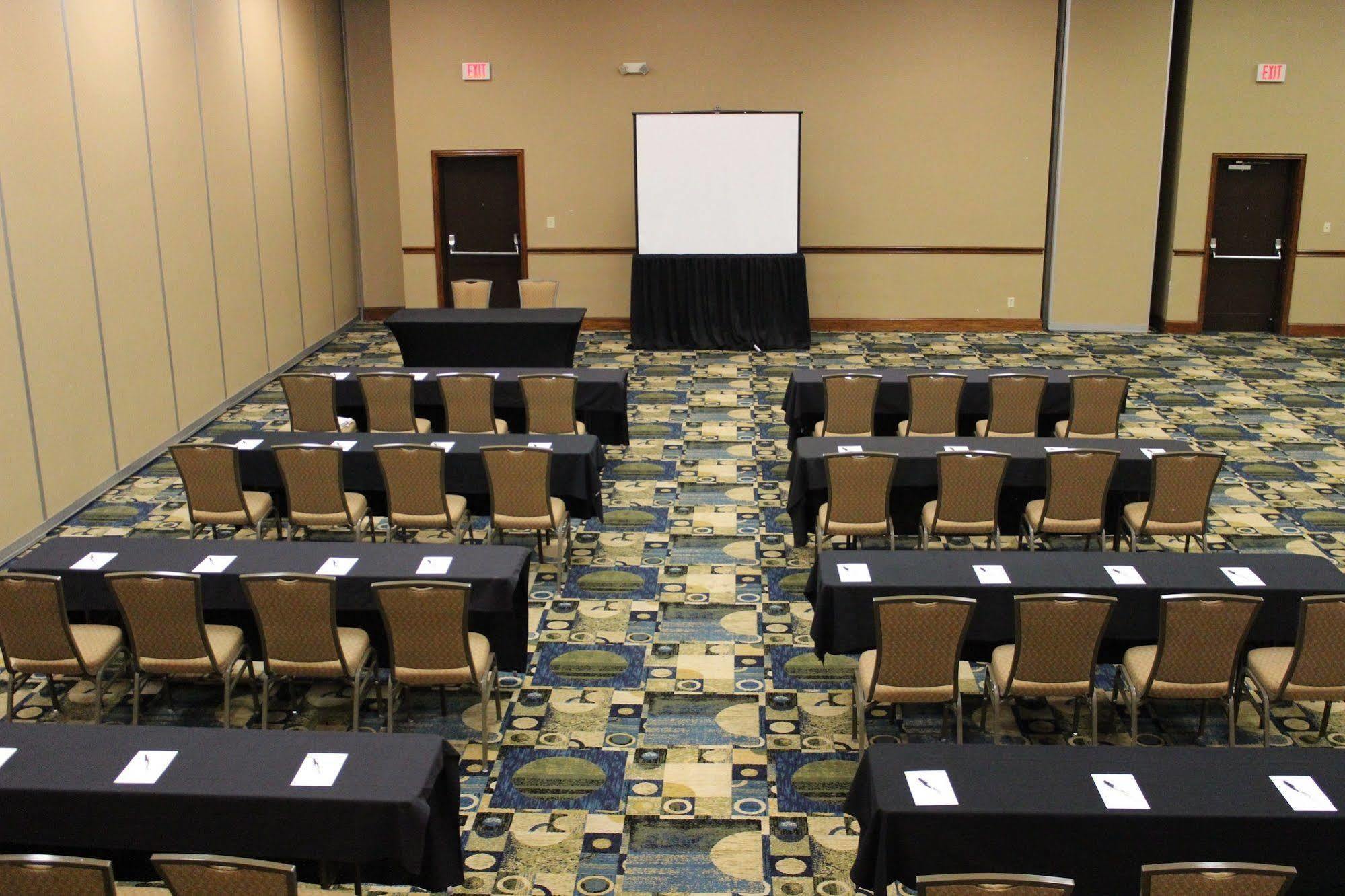 Doubletree By Hilton Fort Worth South Luaran gambar