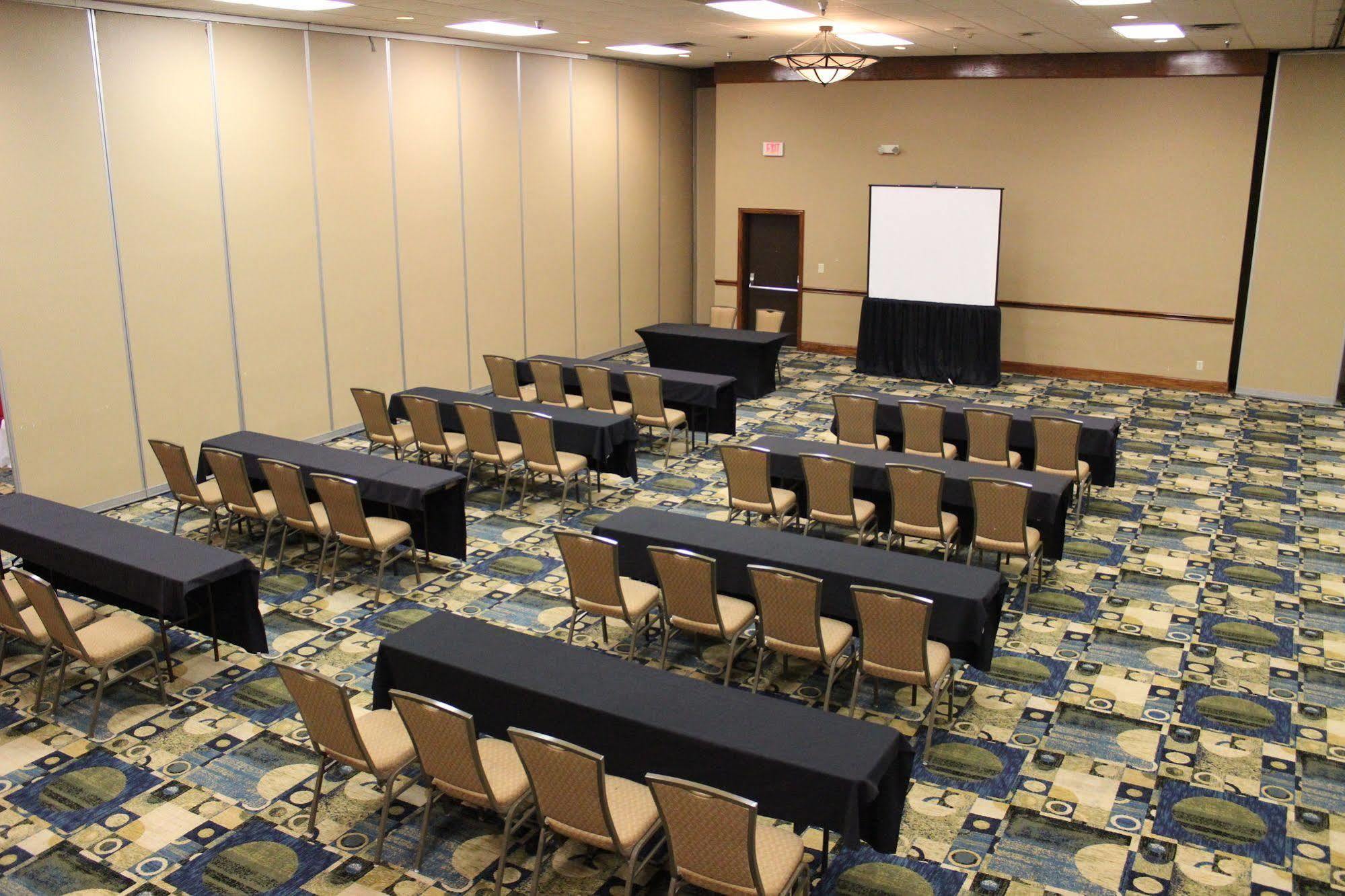 Doubletree By Hilton Fort Worth South Luaran gambar